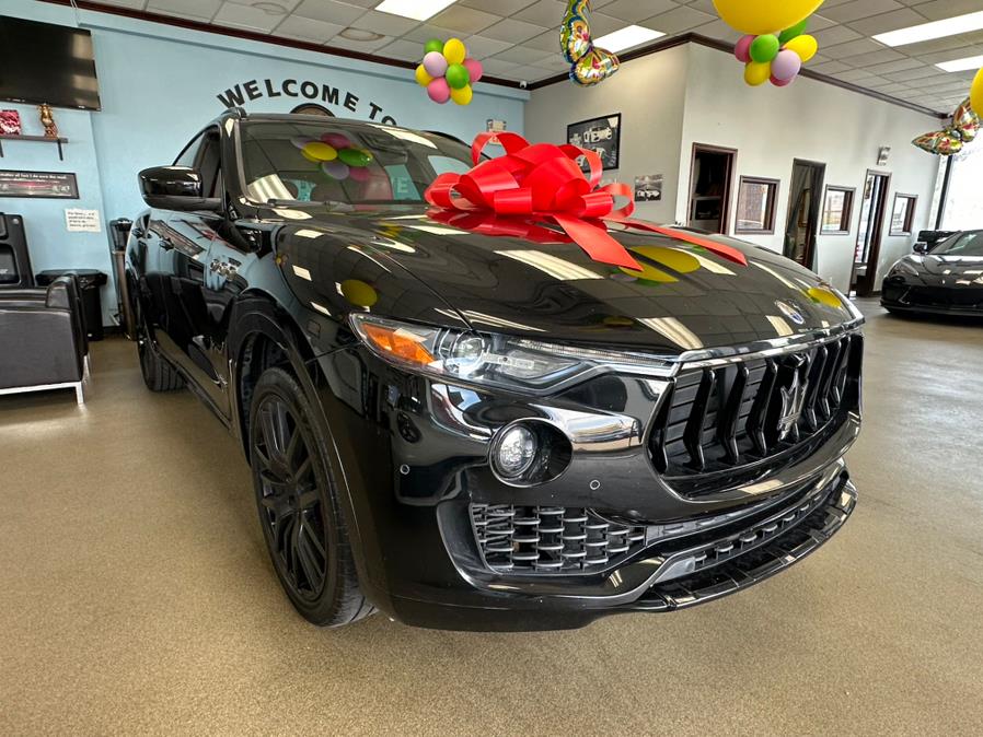 2018 Maserati Levante GranSport 3.0L, available for sale in Inwood, New York | 5 Towns Drive. Inwood, New York 2018 Maserati Levante GranSport 3.0L, available for sale in Inwood, New York | 5 Towns Drive. Inwood, New York