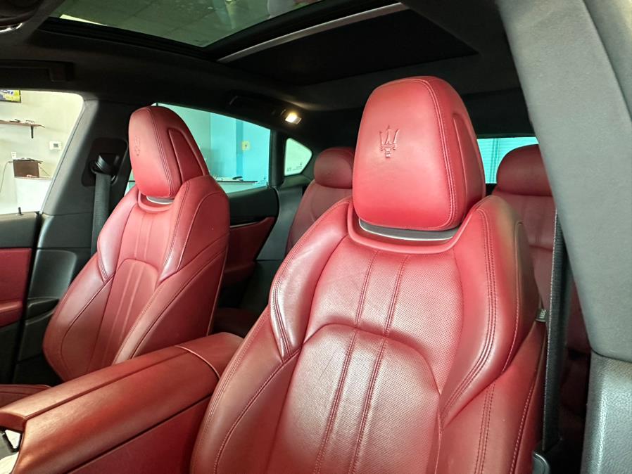 2018 Maserati Levante GranSport 3.0L, available for sale in Inwood, New York | 5 Towns Drive. Inwood, New York 2018 Maserati Levante GranSport 3.0L, available for sale in Inwood, New York | 5 Towns Drive. Inwood, New York