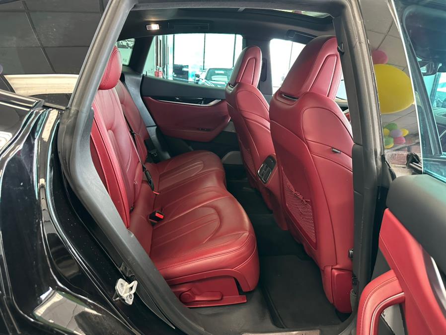 2018 Maserati Levante GranSport 3.0L, available for sale in Inwood, New York | 5 Towns Drive. Inwood, New York 2018 Maserati Levante GranSport 3.0L, available for sale in Inwood, New York | 5 Towns Drive. Inwood, New York