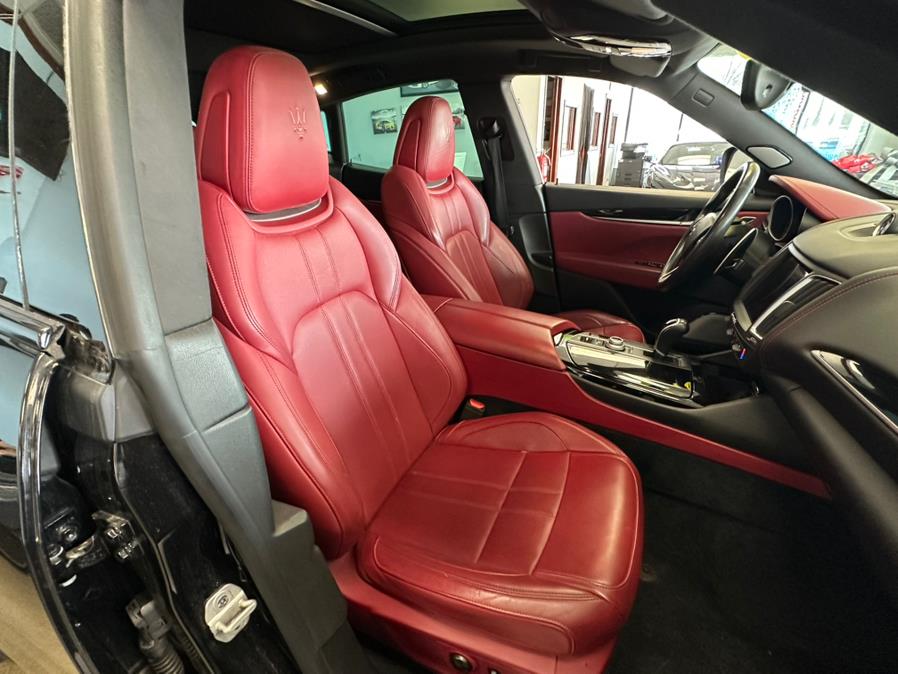 2018 Maserati Levante GranSport 3.0L, available for sale in Inwood, New York | 5 Towns Drive. Inwood, New York 2018 Maserati Levante GranSport 3.0L, available for sale in Inwood, New York | 5 Towns Drive. Inwood, New York