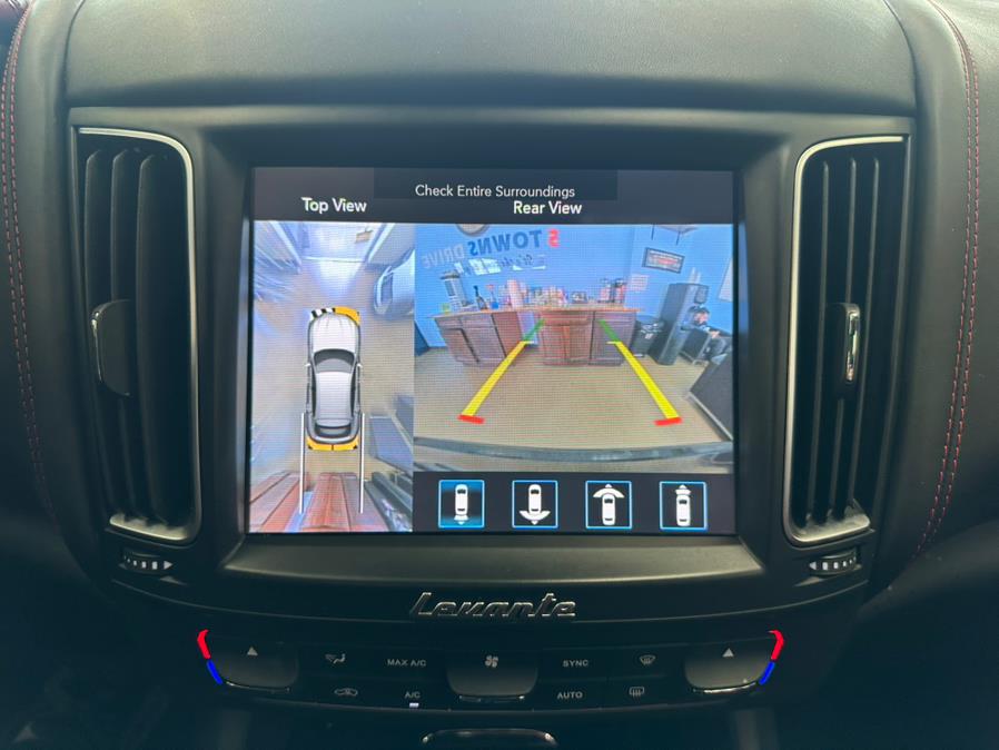 2018 Maserati Levante GranSport 3.0L, available for sale in Inwood, New York | 5 Towns Drive. Inwood, New York 2018 Maserati Levante GranSport 3.0L, available for sale in Inwood, New York | 5 Towns Drive. Inwood, New York