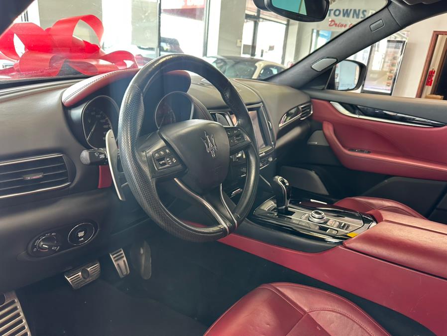 2018 Maserati Levante GranSport 3.0L, available for sale in Inwood, New York | 5 Towns Drive. Inwood, New York 2018 Maserati Levante GranSport 3.0L, available for sale in Inwood, New York | 5 Towns Drive. Inwood, New York