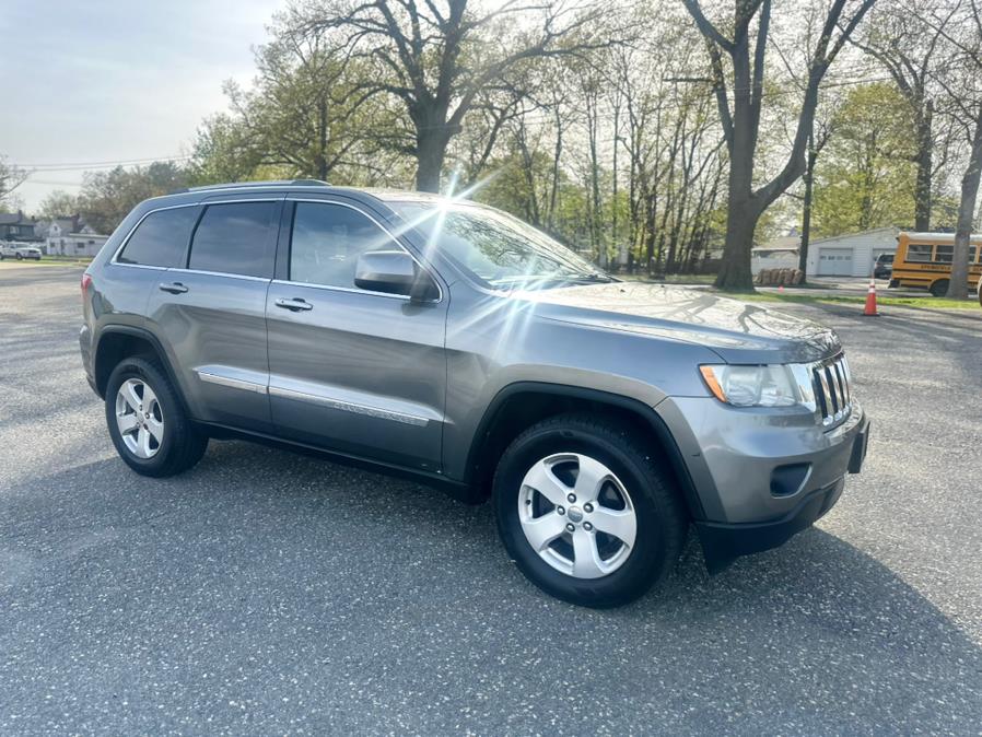 2012 Jeep Grand Cherokee 4WD 4dr Laredo, available for sale in Springfield, Massachusetts | Auto Globe LLC. Springfield, Massachusetts 2012 Jeep Grand Cherokee 4WD 4dr Laredo, available for sale in Springfield, Massachusetts | Auto Globe LLC. Springfield, Massachusetts