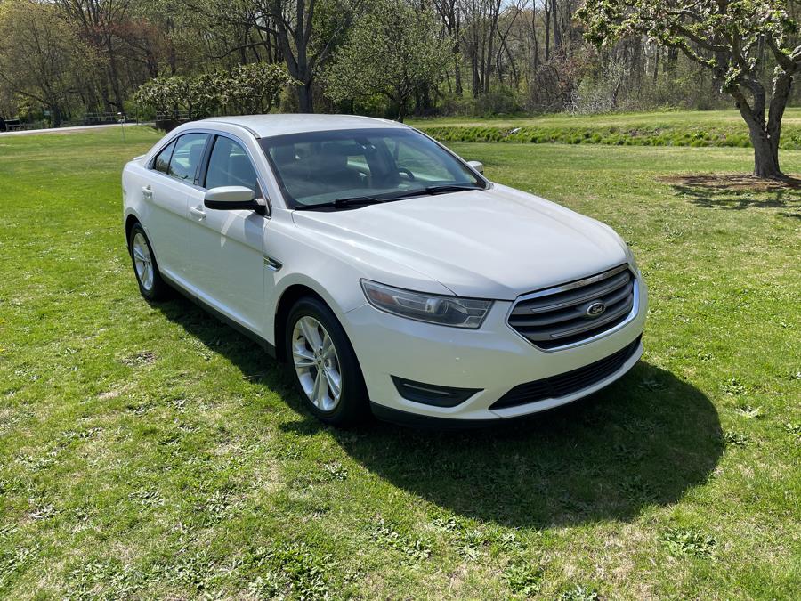 Used Ford Taurus 4dr Sdn SEL FWD 2014 | Choice Group LLC Choice Motor Car. Plainville, Connecticut