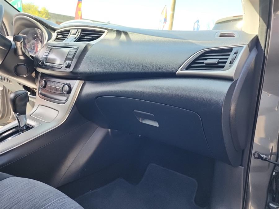 2015 Nissan Sentra 4dr Sdn I4 CVT SV, available for sale in Islip, New York | L.I. Auto Gallery. Islip, New York 2015 Nissan Sentra 4dr Sdn I4 CVT SV, available for sale in Islip, New York | L.I. Auto Gallery. Islip, New York