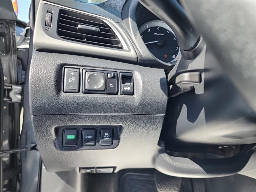 2015 Nissan Sentra 4dr Sdn I4 CVT SV, available for sale in Islip, New York | L.I. Auto Gallery. Islip, New York 2015 Nissan Sentra 4dr Sdn I4 CVT SV, available for sale in Islip, New York | L.I. Auto Gallery. Islip, New York