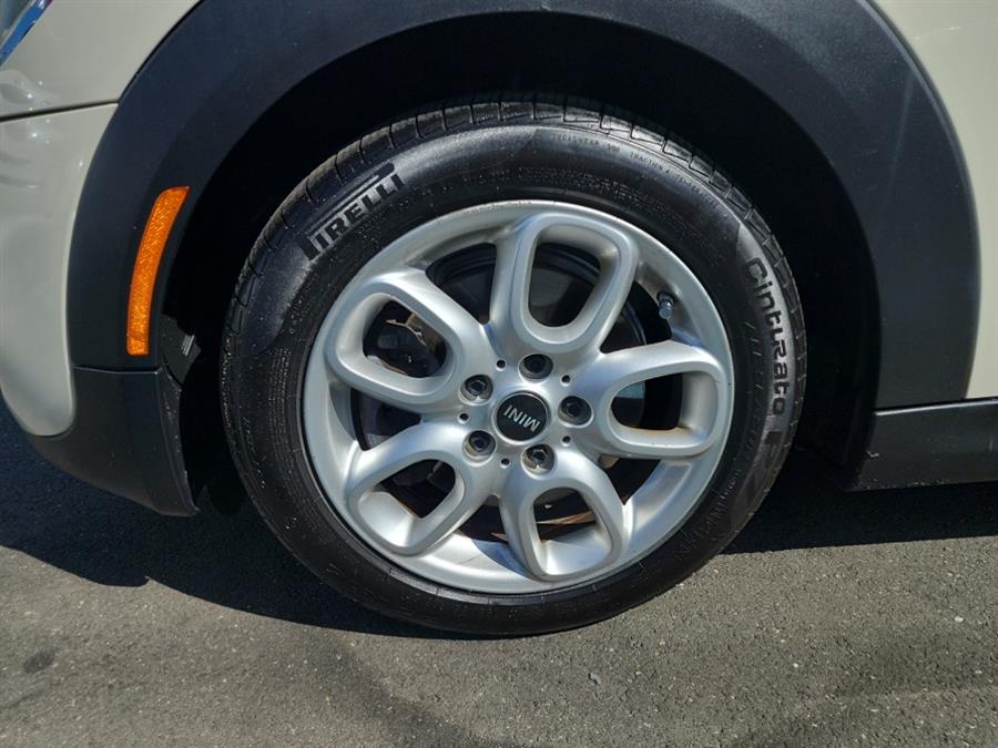 2017 MINI Hardtop 2 Door Cooper S FWD, available for sale in Islip, New York | L.I. Auto Gallery. Islip, New York 2017 MINI Hardtop 2 Door Cooper S FWD, available for sale in Islip, New York | L.I. Auto Gallery. Islip, New York