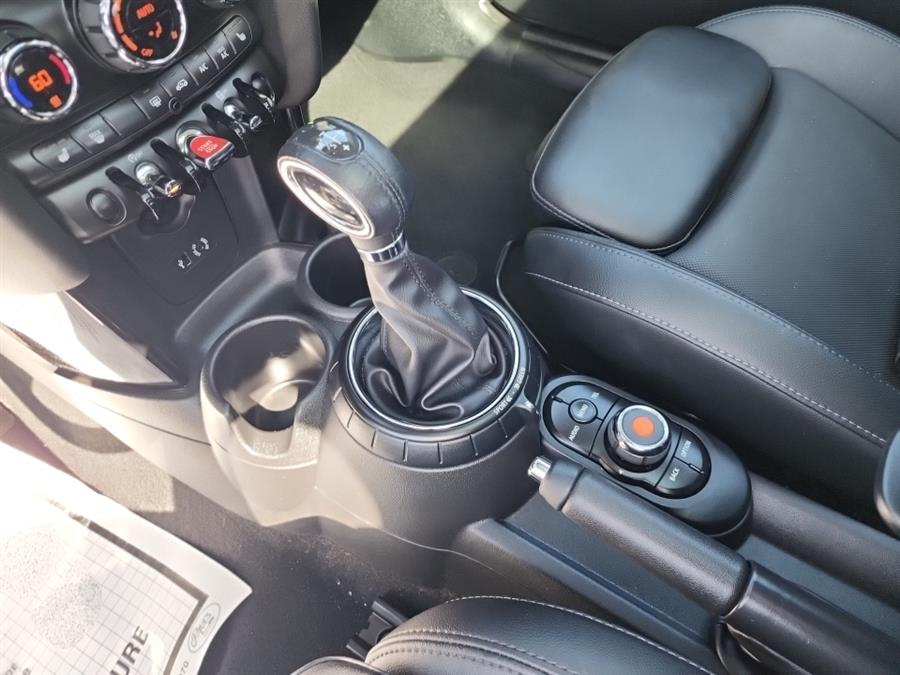 2017 MINI Hardtop 2 Door Cooper S FWD, available for sale in Islip, New York | L.I. Auto Gallery. Islip, New York 2017 MINI Hardtop 2 Door Cooper S FWD, available for sale in Islip, New York | L.I. Auto Gallery. Islip, New York
