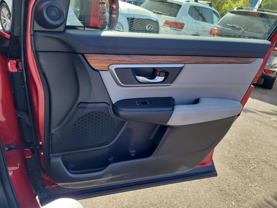 2022 Honda CR-V EX AWD, available for sale in Islip, New York | L.I. Auto Gallery. Islip, New York 2022 Honda CR-V EX AWD, available for sale in Islip, New York | L.I. Auto Gallery. Islip, New York