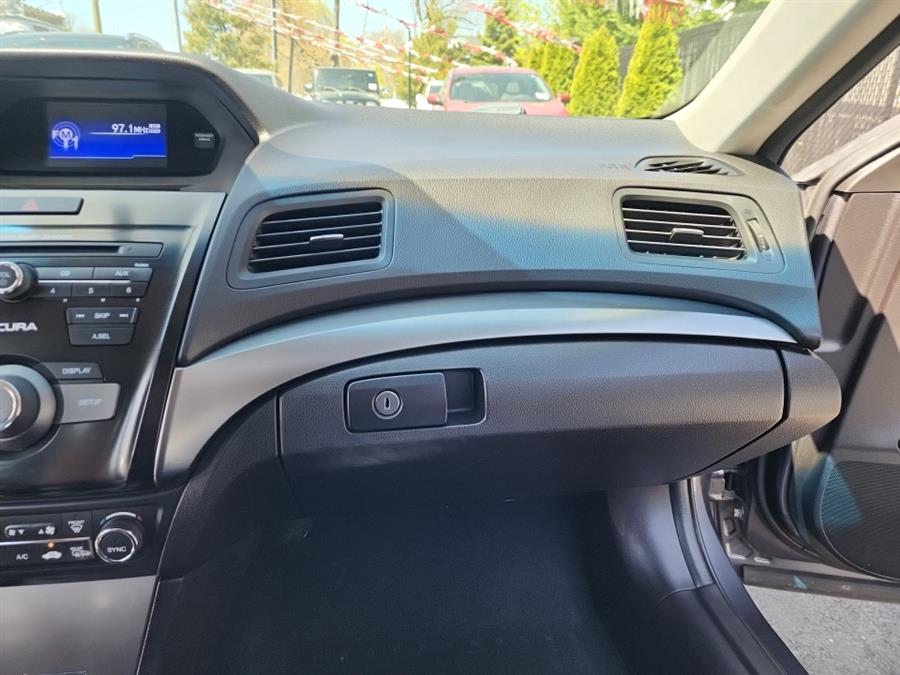 2015 Acura ILX 4dr Sdn 2.4L Premium Pkg, available for sale in Islip, New York | L.I. Auto Gallery. Islip, New York 2015 Acura ILX 4dr Sdn 2.4L Premium Pkg, available for sale in Islip, New York | L.I. Auto Gallery. Islip, New York