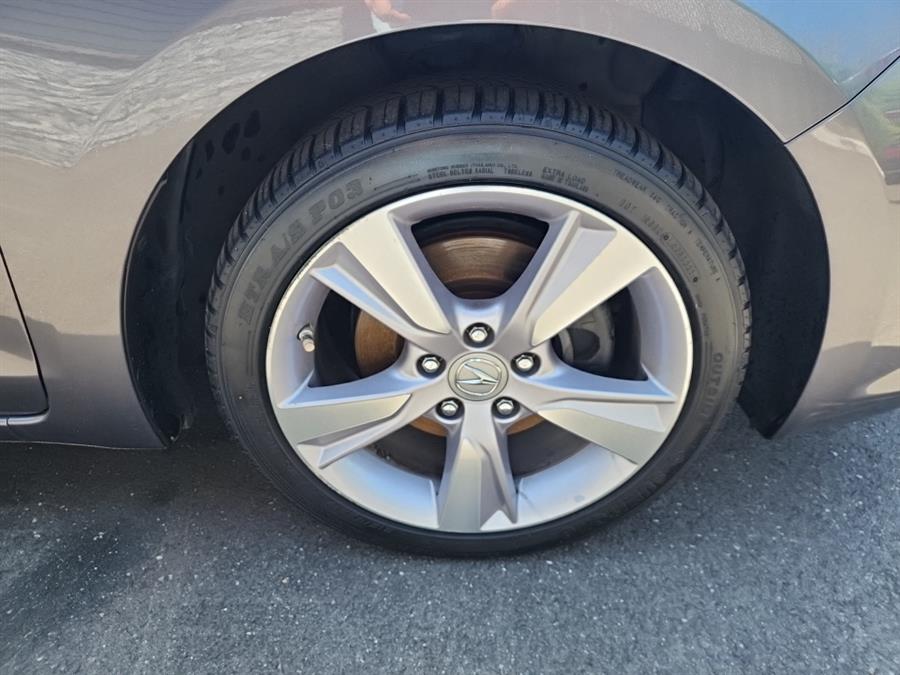 2015 Acura ILX 4dr Sdn 2.4L Premium Pkg, available for sale in Islip, New York | L.I. Auto Gallery. Islip, New York 2015 Acura ILX 4dr Sdn 2.4L Premium Pkg, available for sale in Islip, New York | L.I. Auto Gallery. Islip, New York