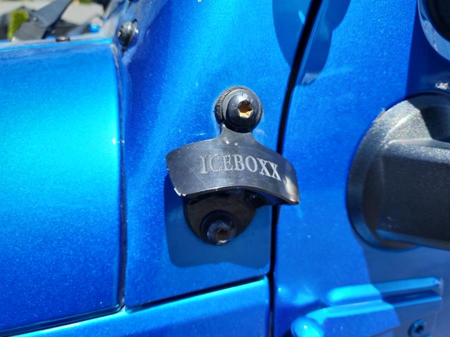 2015 Jeep Wrangler Unlimited 4WD 4dr Sahara, available for sale in Islip, New York | L.I. Auto Gallery. Islip, New York 2015 Jeep Wrangler Unlimited 4WD 4dr Sahara, available for sale in Islip, New York | L.I. Auto Gallery. Islip, New York
