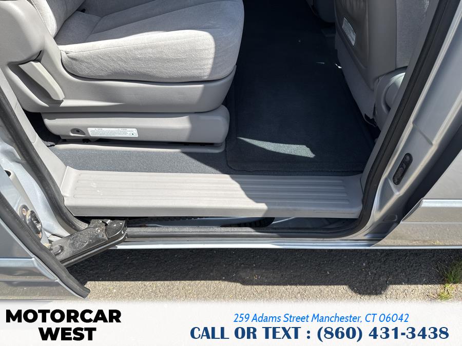 2008 Kia Sedona 4dr LWB LX, available for sale in Manchester, Connecticut | Motorcar West. Manchester, Connecticut 2008 Kia Sedona 4dr LWB LX, available for sale in Manchester, Connecticut | Motorcar West. Manchester, Connecticut