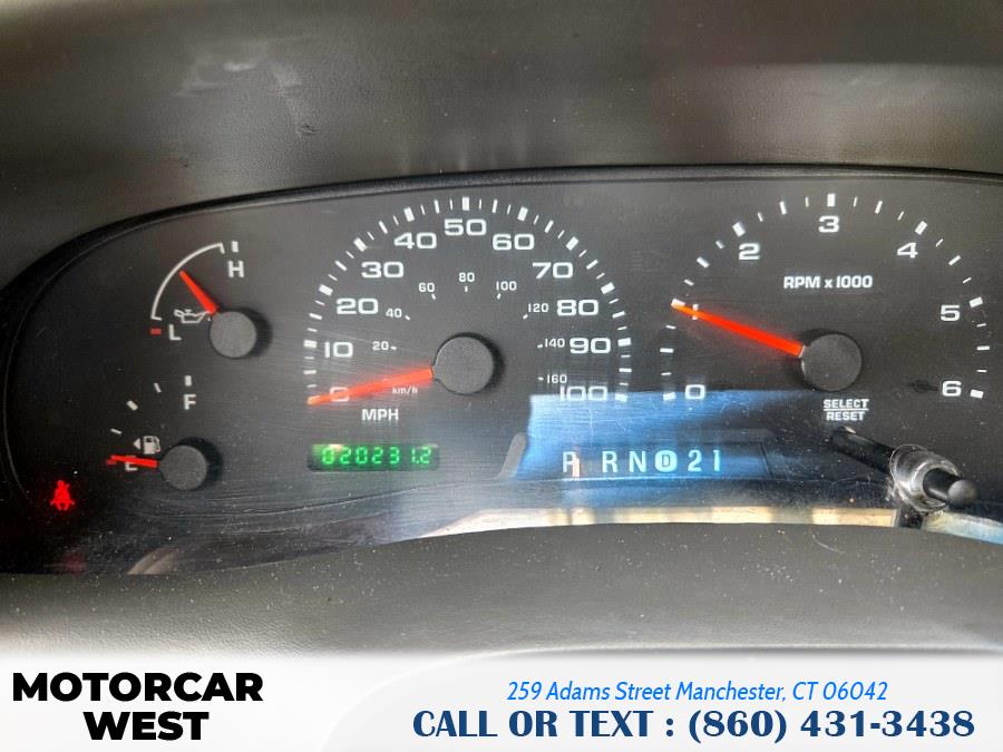 2004 Ford Super Duty F-550 DRW Reg Cab 201" WB 120" CA XLT, available for sale in Manchester, Connecticut | Motorcar West. Manchester, Connecticut 2004 Ford Super Duty F-550 DRW Reg Cab 201" WB 120" CA XLT, available for sale in Manchester, Connecticut | Motorcar West. Manchester, Connecticut