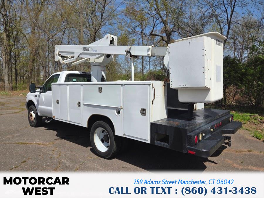 2004 Ford Super Duty F-550 DRW Reg Cab 201" WB 120" CA XLT, available for sale in Manchester, Connecticut | Motorcar West. Manchester, Connecticut 2004 Ford Super Duty F-550 DRW Reg Cab 201" WB 120" CA XLT, available for sale in Manchester, Connecticut | Motorcar West. Manchester, Connecticut