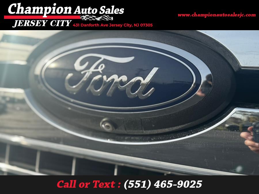 2019 Ford F-150 LARIAT 4WD SuperCrew 5.5'' Box, available for sale in Jersey City, New Jersey | Champion Auto Sales. Jersey City, New Jersey 2019 Ford F-150 LARIAT 4WD SuperCrew 5.5'' Box, available for sale in Jersey City, New Jersey | Champion Auto Sales. Jersey City, New Jersey