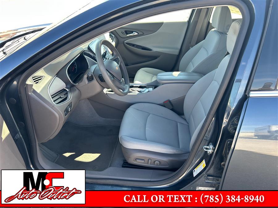 2020 Chevrolet Malibu 4dr Sdn LT, available for sale in Colby, Kansas | M C Auto Outlet Inc. Colby, Kansas 2020 Chevrolet Malibu 4dr Sdn LT, available for sale in Colby, Kansas | M C Auto Outlet Inc. Colby, Kansas