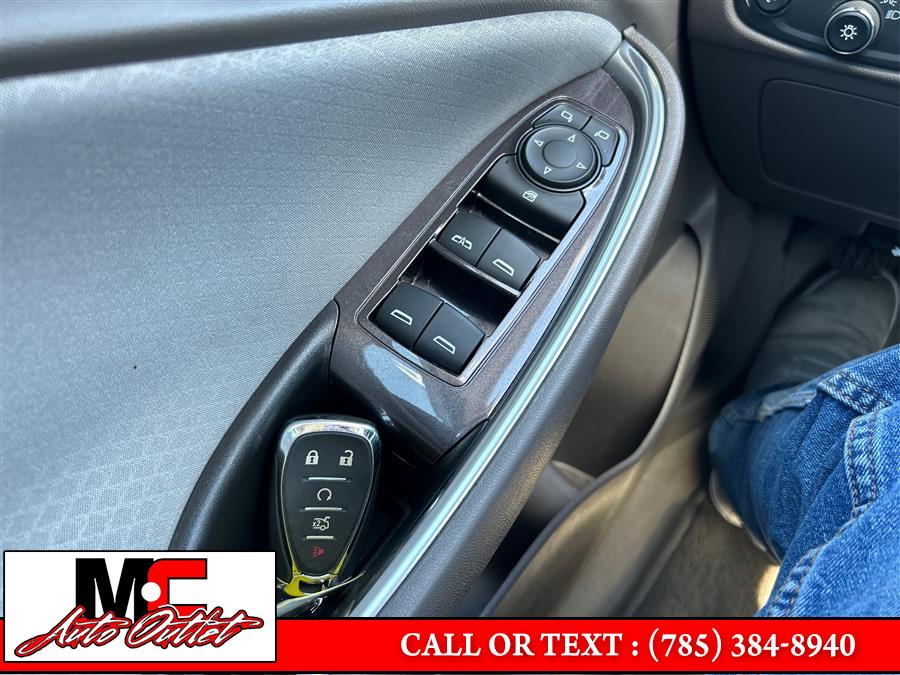 2020 Chevrolet Malibu 4dr Sdn LT, available for sale in Colby, Kansas | M C Auto Outlet Inc. Colby, Kansas 2020 Chevrolet Malibu 4dr Sdn LT, available for sale in Colby, Kansas | M C Auto Outlet Inc. Colby, Kansas