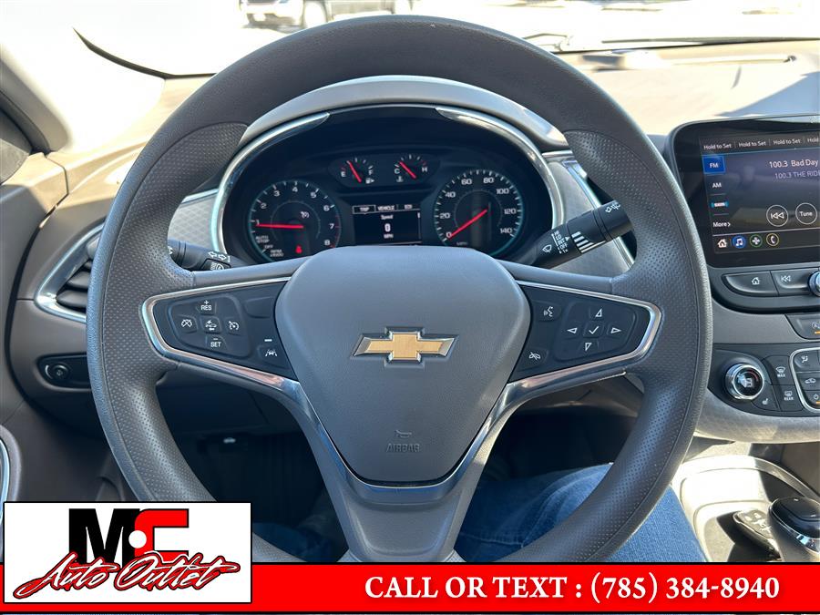 2020 Chevrolet Malibu 4dr Sdn LT, available for sale in Colby, Kansas | M C Auto Outlet Inc. Colby, Kansas 2020 Chevrolet Malibu 4dr Sdn LT, available for sale in Colby, Kansas | M C Auto Outlet Inc. Colby, Kansas