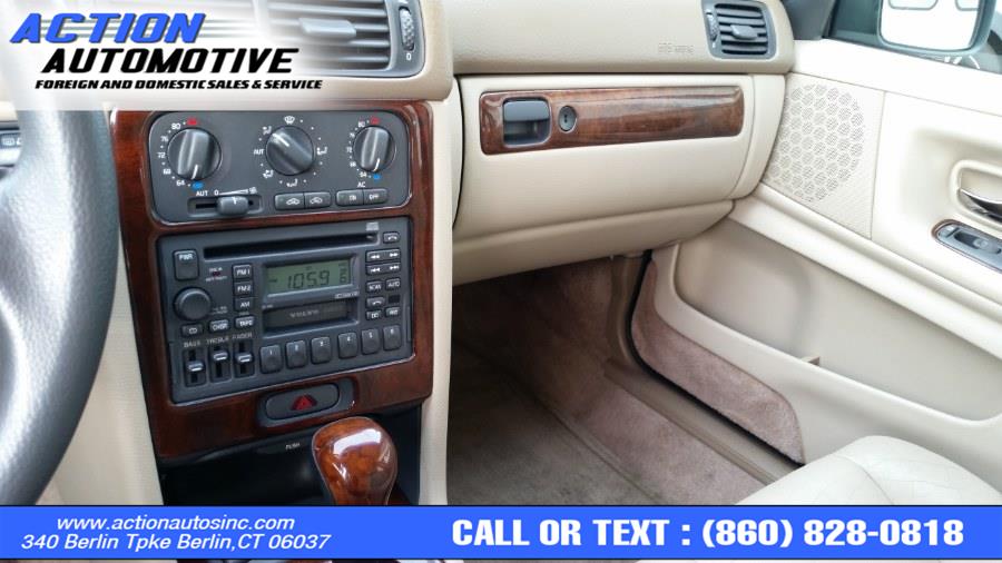 1998 Volvo V70 5dr Wgn Auto AWD Turbo w/Sunroof, available for sale in Berlin, Connecticut | Action Automotive. Berlin, Connecticut 1998 Volvo V70 5dr Wgn Auto AWD Turbo w/Sunroof, available for sale in Berlin, Connecticut | Action Automotive. Berlin, Connecticut