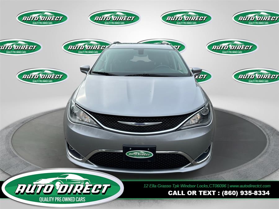 Used 2020 Chrysler Pacifica in Windsor Locks, Connecticut | Auto Direct LLC. Windsor Locks, Connecticut