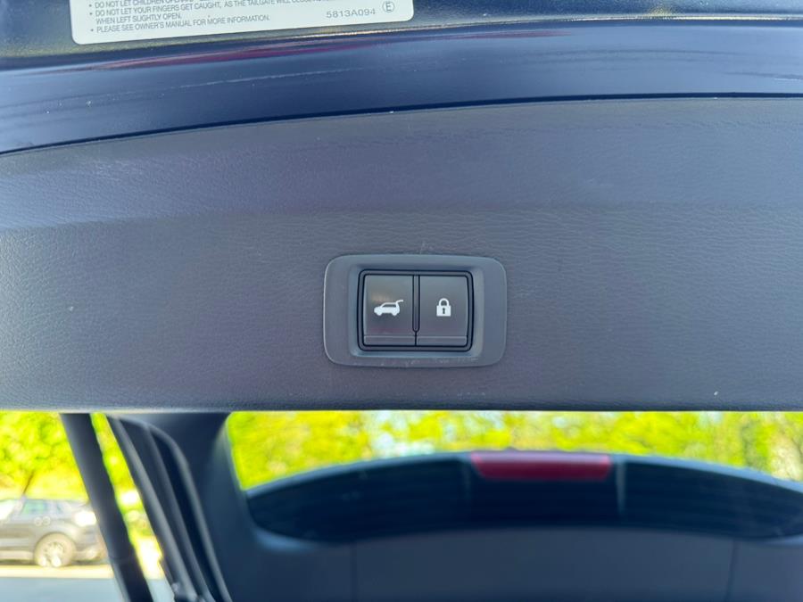 2023 Mitsubishi Outlander SE Black Edition FWD, available for sale in Irvington, New Jersey | Elis Motors Corp. Irvington, New Jersey 2023 Mitsubishi Outlander SE Black Edition FWD, available for sale in Irvington, New Jersey | Elis Motors Corp. Irvington, New Jersey
