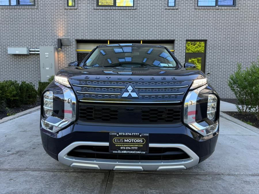 2023 Mitsubishi Outlander SE Black Edition FWD, available for sale in Irvington, New Jersey | Elis Motors Corp. Irvington, New Jersey 2023 Mitsubishi Outlander SE Black Edition FWD, available for sale in Irvington, New Jersey | Elis Motors Corp. Irvington, New Jersey