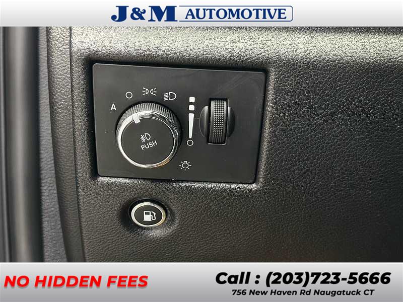 2019 Jeep Grand Cherokee Limited, available for sale in Naugatuck, Connecticut | J&M Automotive Sls&Svc LLC. Naugatuck, Connecticut 2019 Jeep Grand Cherokee Limited, available for sale in Naugatuck, Connecticut | J&M Automotive Sls&Svc LLC. Naugatuck, Connecticut