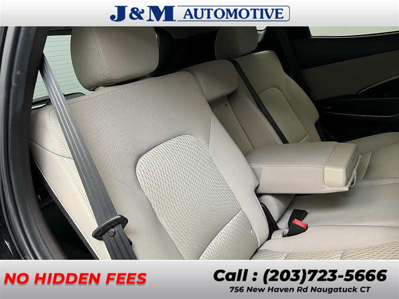 2017 Hyundai Santa Fe Sport 2.4L, available for sale in Naugatuck, Connecticut | J&M Automotive Sls&Svc LLC. Naugatuck, Connecticut 2017 Hyundai Santa Fe Sport 2.4L, available for sale in Naugatuck, Connecticut | J&M Automotive Sls&Svc LLC. Naugatuck, Connecticut