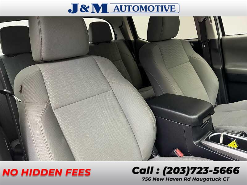 2018 Toyota Tacoma SR5, available for sale in Naugatuck, Connecticut | J&M Automotive Sls&Svc LLC. Naugatuck, Connecticut 2018 Toyota Tacoma SR5, available for sale in Naugatuck, Connecticut | J&M Automotive Sls&Svc LLC. Naugatuck, Connecticut