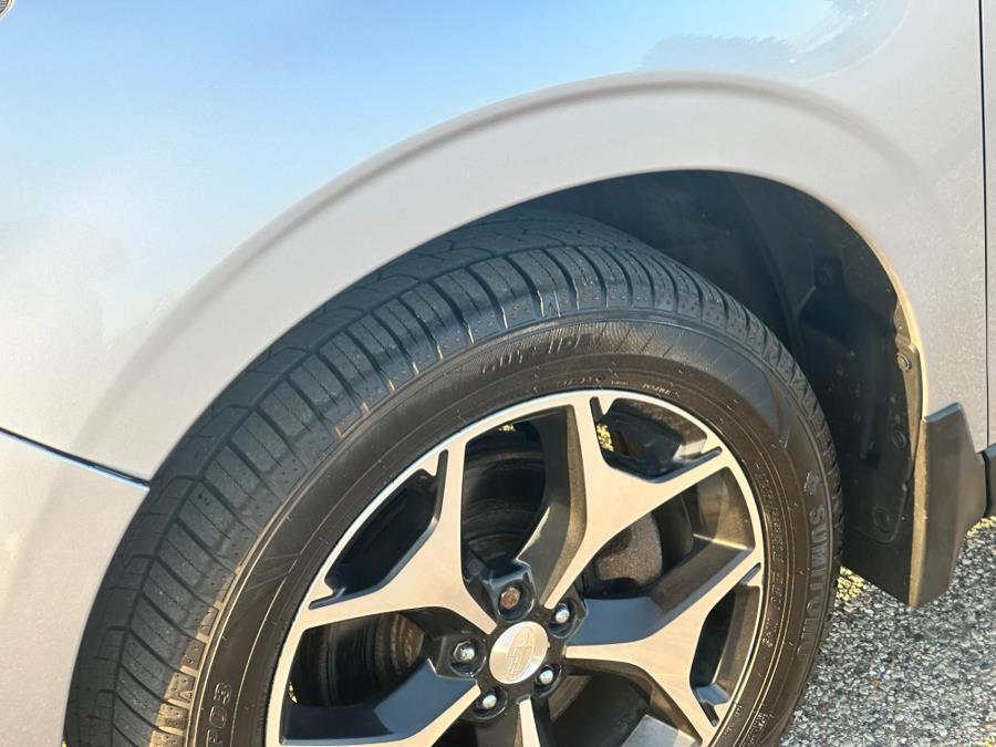 2016 Subaru Forester 2.0XT Touring photo 9