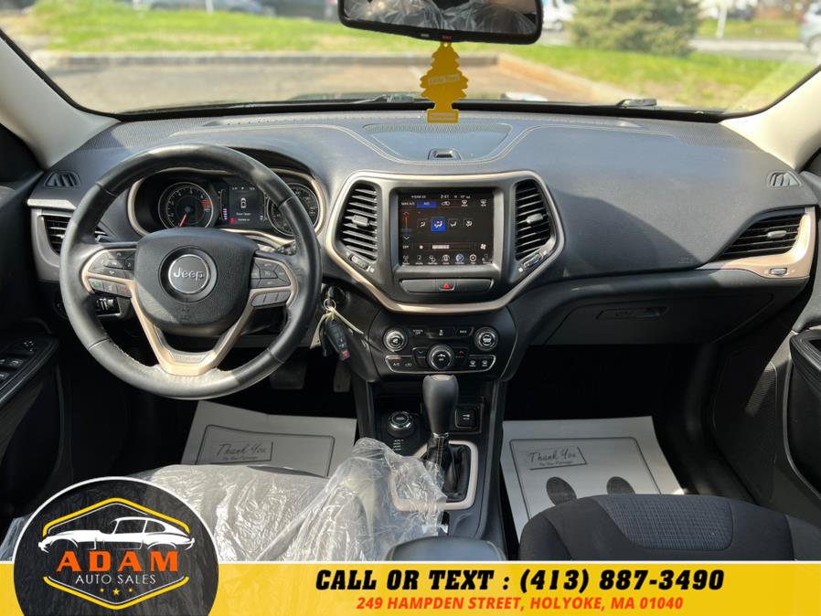 2016 Jeep Cherokee 4WD 4dr Latitude, available for sale in Holyoke, Massachusetts | Adam Auto Sales. Holyoke, Massachusetts 2016 Jeep Cherokee 4WD 4dr Latitude, available for sale in Holyoke, Massachusetts | Adam Auto Sales. Holyoke, Massachusetts