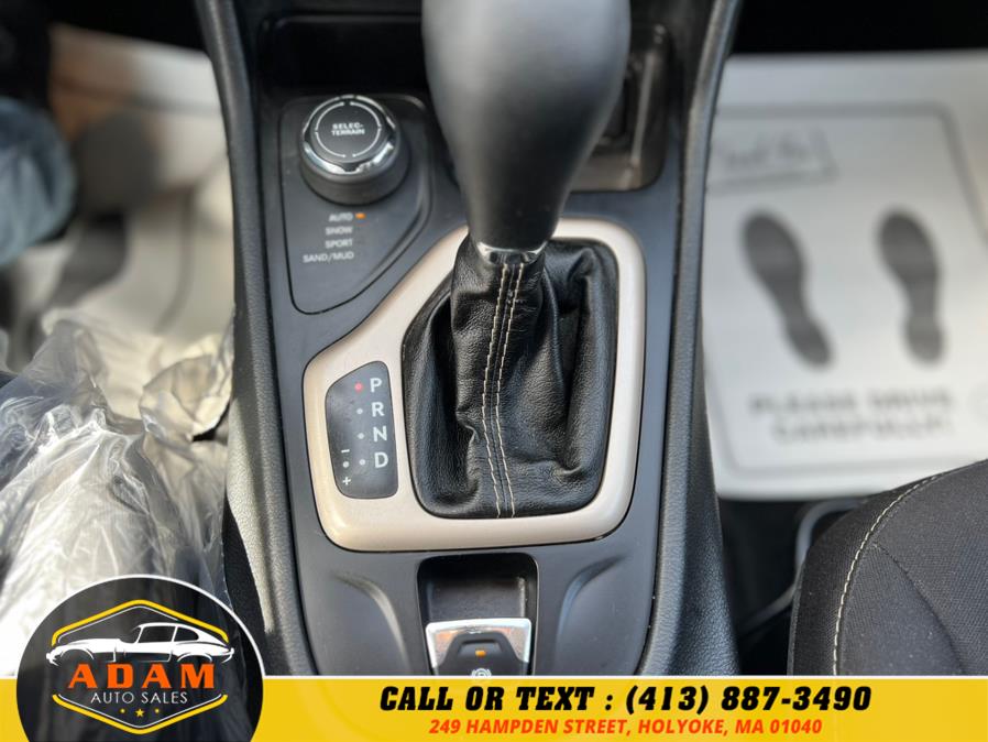 2016 Jeep Cherokee 4WD 4dr Latitude, available for sale in Holyoke, Massachusetts | Adam Auto Sales. Holyoke, Massachusetts 2016 Jeep Cherokee 4WD 4dr Latitude, available for sale in Holyoke, Massachusetts | Adam Auto Sales. Holyoke, Massachusetts