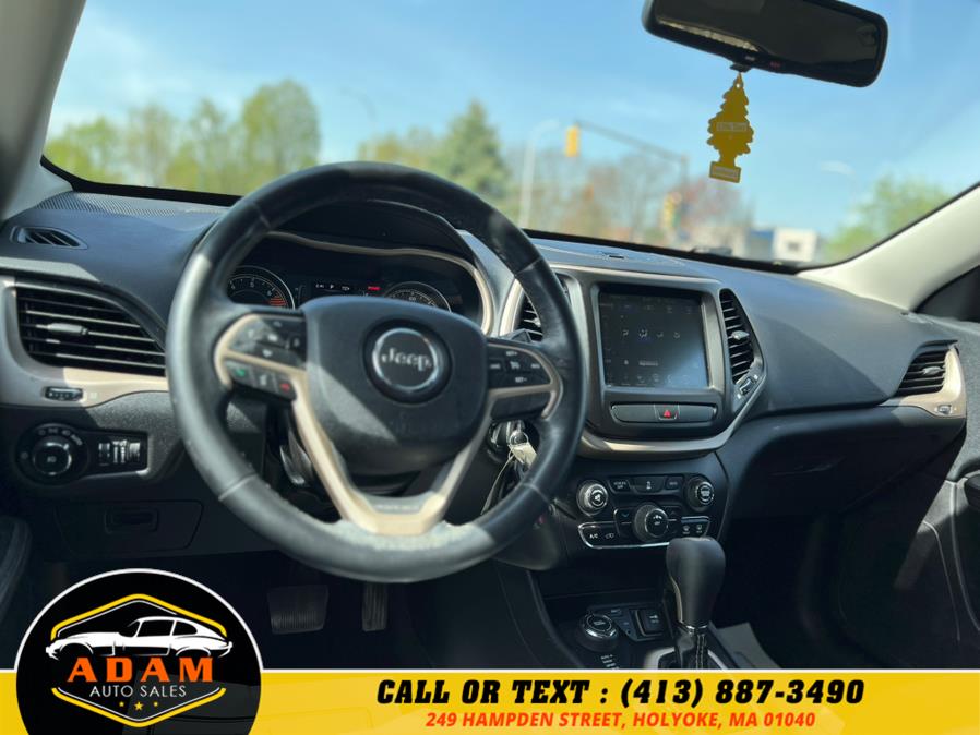 2016 Jeep Cherokee 4WD 4dr Latitude, available for sale in Holyoke, Massachusetts | Adam Auto Sales. Holyoke, Massachusetts 2016 Jeep Cherokee 4WD 4dr Latitude, available for sale in Holyoke, Massachusetts | Adam Auto Sales. Holyoke, Massachusetts