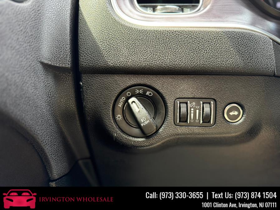 2016 Dodge Charger 4dr Sdn R/T RWD, available for sale in Irvington, New Jersey | Irvington Wholesale Group. Irvington, New Jersey 2016 Dodge Charger 4dr Sdn R/T RWD, available for sale in Irvington, New Jersey | Irvington Wholesale Group. Irvington, New Jersey