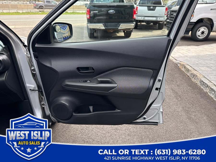 2019 Nissan Kicks SR FWD, available for sale in West Islip, New York | West Islip Auto Sales. West Islip, New York 2019 Nissan Kicks SR FWD, available for sale in West Islip, New York | West Islip Auto Sales. West Islip, New York