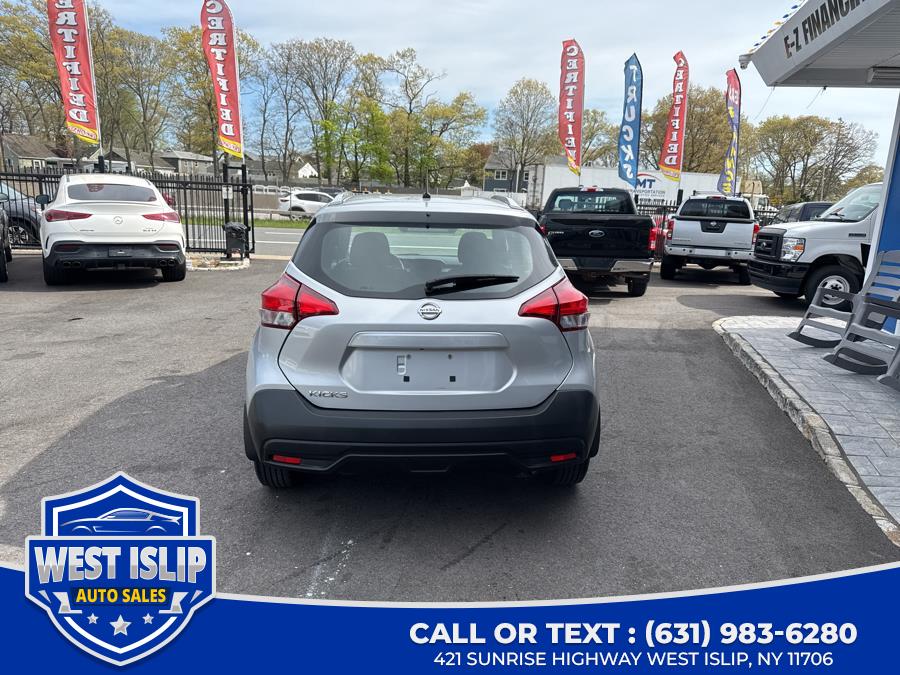 2019 Nissan Kicks SR FWD, available for sale in West Islip, New York | West Islip Auto Sales. West Islip, New York 2019 Nissan Kicks SR FWD, available for sale in West Islip, New York | West Islip Auto Sales. West Islip, New York