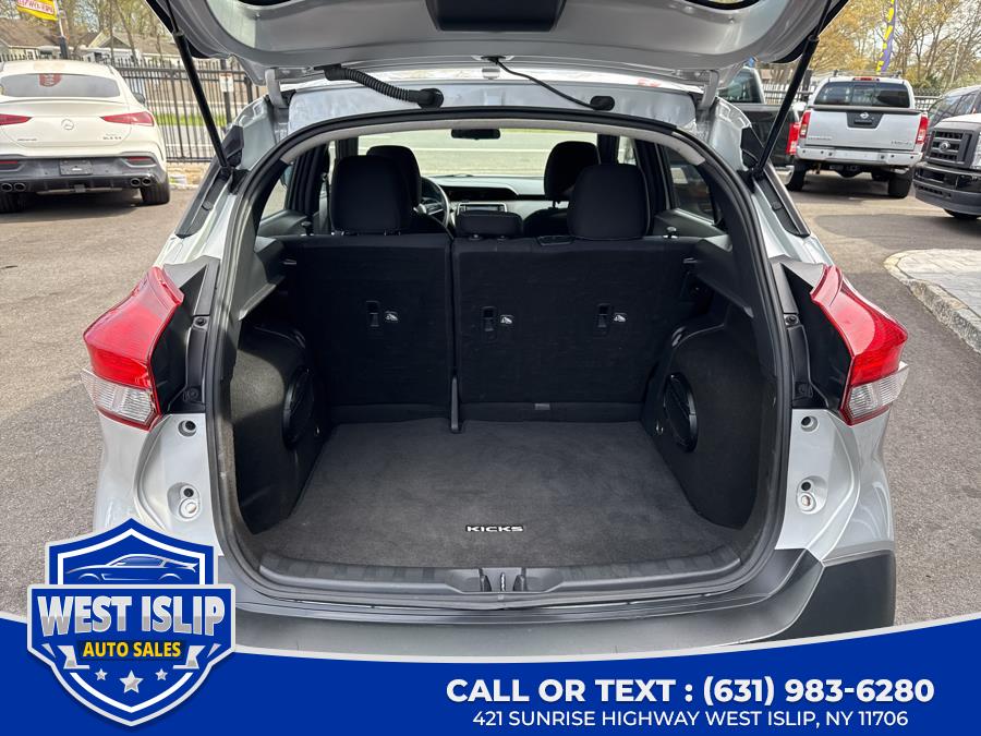 2019 Nissan Kicks SR FWD, available for sale in West Islip, New York | West Islip Auto Sales. West Islip, New York 2019 Nissan Kicks SR FWD, available for sale in West Islip, New York | West Islip Auto Sales. West Islip, New York