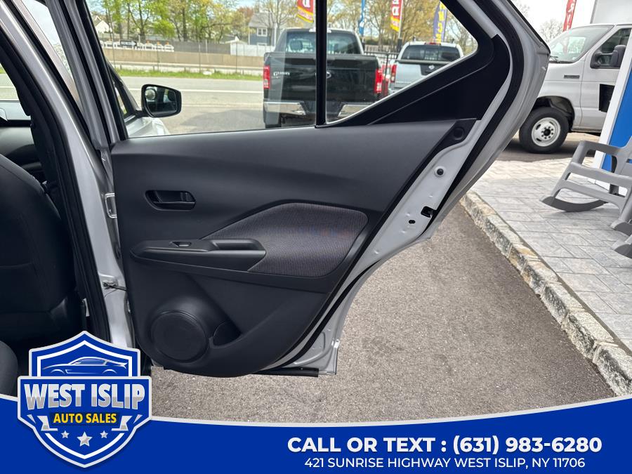 2019 Nissan Kicks SR FWD, available for sale in West Islip, New York | West Islip Auto Sales. West Islip, New York 2019 Nissan Kicks SR FWD, available for sale in West Islip, New York | West Islip Auto Sales. West Islip, New York
