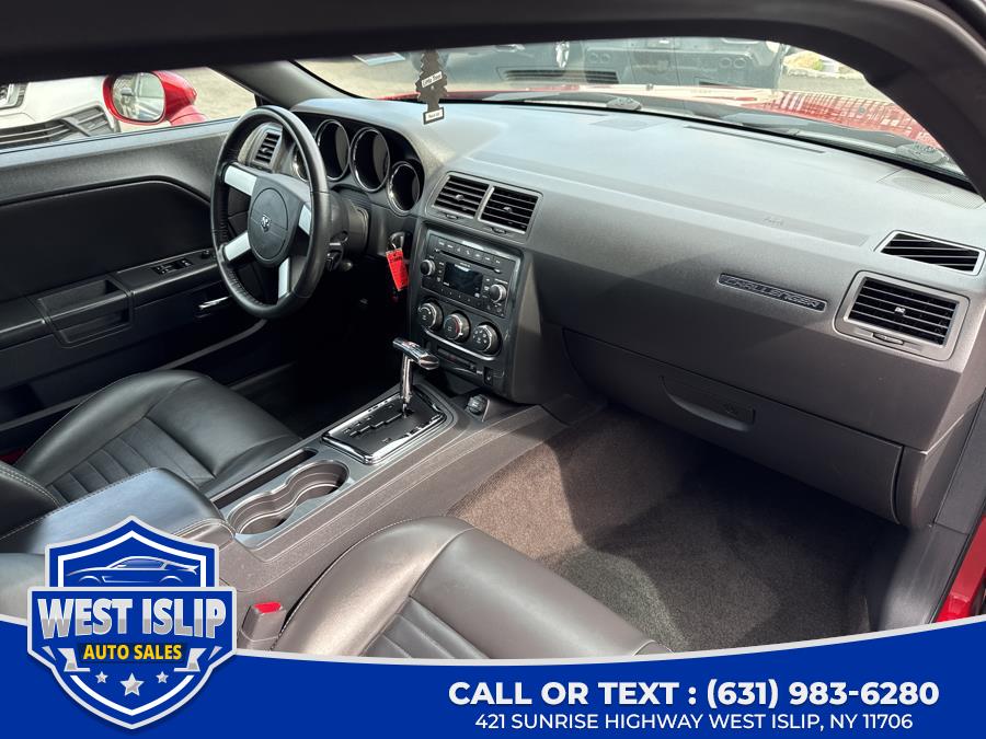 2010 Dodge Challenger 2dr Cpe SE, available for sale in West Islip, New York | West Islip Auto Sales. West Islip, New York 2010 Dodge Challenger 2dr Cpe SE, available for sale in West Islip, New York | West Islip Auto Sales. West Islip, New York