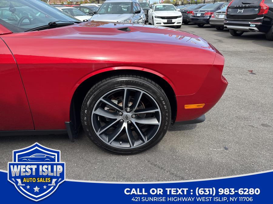 2010 Dodge Challenger 2dr Cpe SE, available for sale in West Islip, New York | West Islip Auto Sales. West Islip, New York 2010 Dodge Challenger 2dr Cpe SE, available for sale in West Islip, New York | West Islip Auto Sales. West Islip, New York