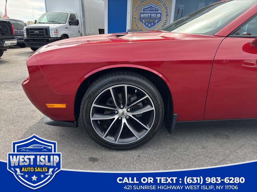 2010 Dodge Challenger 2dr Cpe SE, available for sale in West Islip, New York | West Islip Auto Sales. West Islip, New York 2010 Dodge Challenger 2dr Cpe SE, available for sale in West Islip, New York | West Islip Auto Sales. West Islip, New York