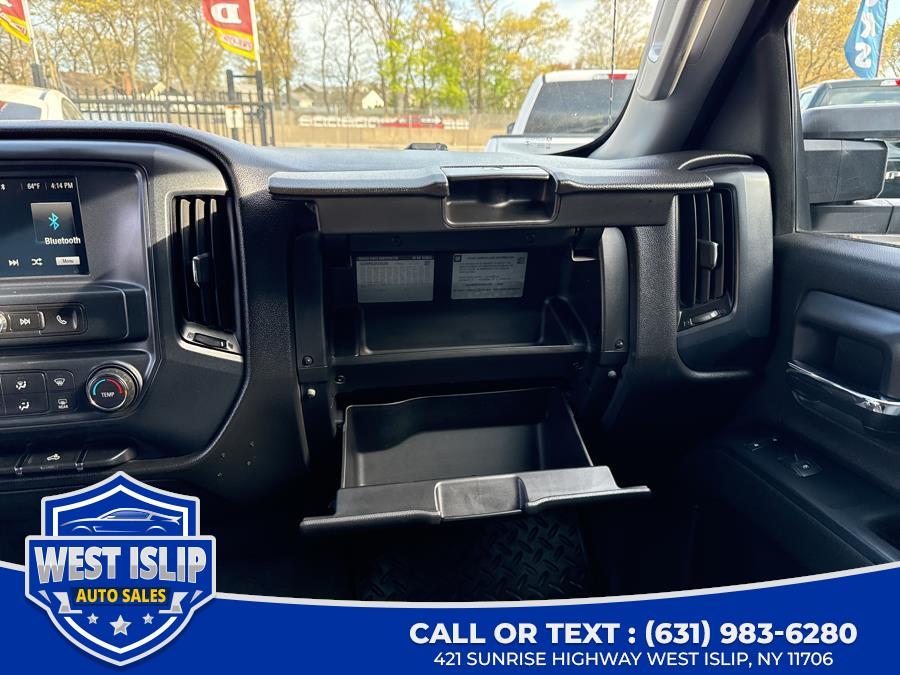 2017 Chevrolet Silverado 1500 4WD Double Cab 143.5" Custom, available for sale in West Islip, New York | West Islip Auto Sales. West Islip, New York 2017 Chevrolet Silverado 1500 4WD Double Cab 143.5" Custom, available for sale in West Islip, New York | West Islip Auto Sales. West Islip, New York