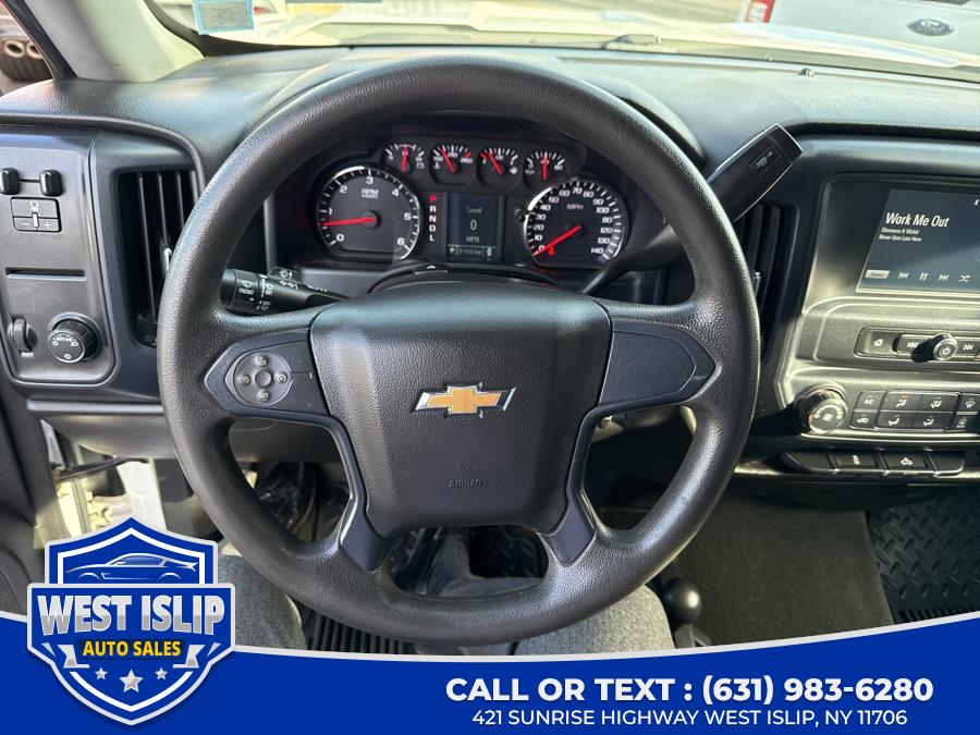 2017 Chevrolet Silverado 1500 4WD Double Cab 143.5" Custom, available for sale in West Islip, New York | West Islip Auto Sales. West Islip, New York 2017 Chevrolet Silverado 1500 4WD Double Cab 143.5" Custom, available for sale in West Islip, New York | West Islip Auto Sales. West Islip, New York