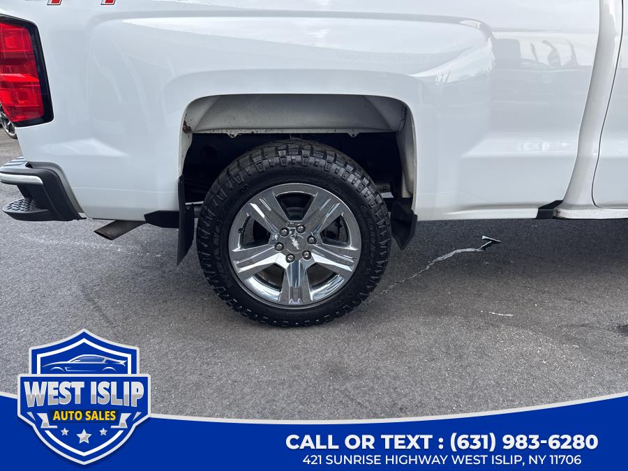 2017 Chevrolet Silverado 1500 4WD Double Cab 143.5" Custom, available for sale in West Islip, New York | West Islip Auto Sales. West Islip, New York 2017 Chevrolet Silverado 1500 4WD Double Cab 143.5" Custom, available for sale in West Islip, New York | West Islip Auto Sales. West Islip, New York
