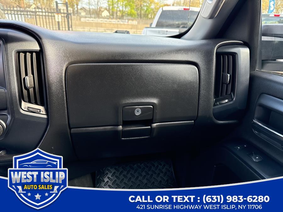 2017 Chevrolet Silverado 1500 4WD Double Cab 143.5" Custom, available for sale in West Islip, New York | West Islip Auto Sales. West Islip, New York 2017 Chevrolet Silverado 1500 4WD Double Cab 143.5" Custom, available for sale in West Islip, New York | West Islip Auto Sales. West Islip, New York