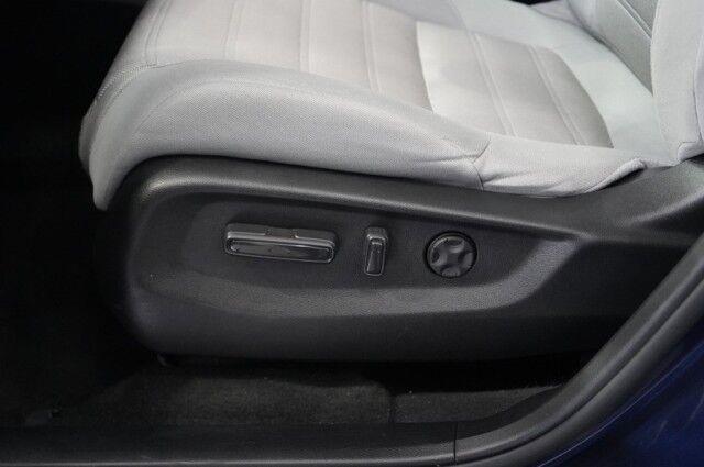 2022 Honda Cr-v EX, available for sale in Woodside, New York | Drive Central. Woodside, New York 2022 Honda Cr-v EX, available for sale in Woodside, New York | Drive Central. Woodside, New York