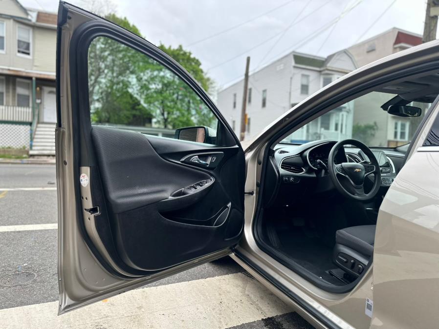 2022 Chevrolet Malibu LT 4dr Sedan, available for sale in Irvington, New Jersey | Best Cars R Us. Irvington, New Jersey 2022 Chevrolet Malibu LT 4dr Sedan, available for sale in Irvington, New Jersey | Best Cars R Us. Irvington, New Jersey