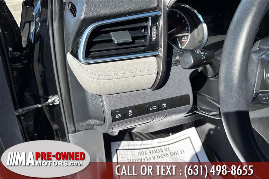 2018 Toyota Camry XLE Auto (Natl), available for sale in Huntington Station, New York | M & A Motors. Huntington Station, New York 2018 Toyota Camry XLE Auto (Natl), available for sale in Huntington Station, New York | M & A Motors. Huntington Station, New York