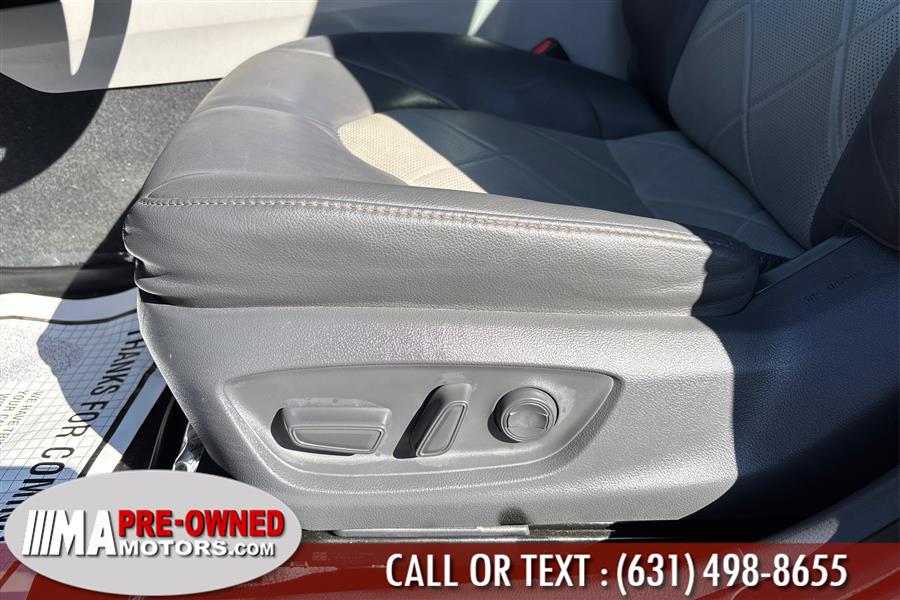 2018 Toyota Camry XLE Auto (Natl), available for sale in Huntington Station, New York | M & A Motors. Huntington Station, New York 2018 Toyota Camry XLE Auto (Natl), available for sale in Huntington Station, New York | M & A Motors. Huntington Station, New York